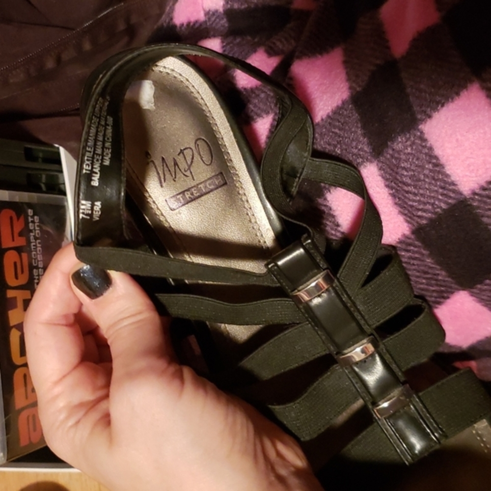 Impo stretch wedges sandals size 7.5 - Picture 2 of 3